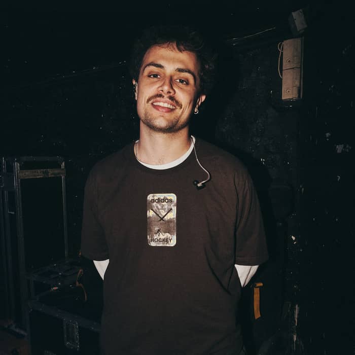 paris show last week by @__sesguerra__ 

had a lot of fun on this run of shows. see yas at @xthetracks then brighton on may 25th. then excited to be back in the US/canada in July

THIEF OUT NXT TUES

Thanks to @musiquemaestrofr for the photos 🤝