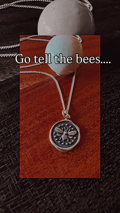 Go tell the bees that I am gone... This Sterling Silver, Wax Seal Bee Pendant is perfect for Outlander Fans! Dimensions of pendant are 22 x 15mm on a 16"sterling silver snake chain. DM for details!