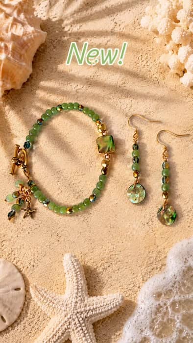 ✨ NEW for Summer! ✨
Bring on the sunshine, salty breezes, and beachy vibes with this stunning 6.5” bracelet & matching earring set featuring luminous abalone, shimmering Czech glass pearls, and sparkling faceted beads. 🌊🏝️☀️

Finished with a gorgeous gold-tone TierraCast toggle clasp, whimsical sea star charm, and delicate Czech glass dangles, this set captures the magic of seaside summers in every detail. Perfect for vacations, coastal evenings, or adding a touch of ocean-inspired sparkle to your everyday look! 💚🩵💙💛 ✨ DM for the deets! ✨