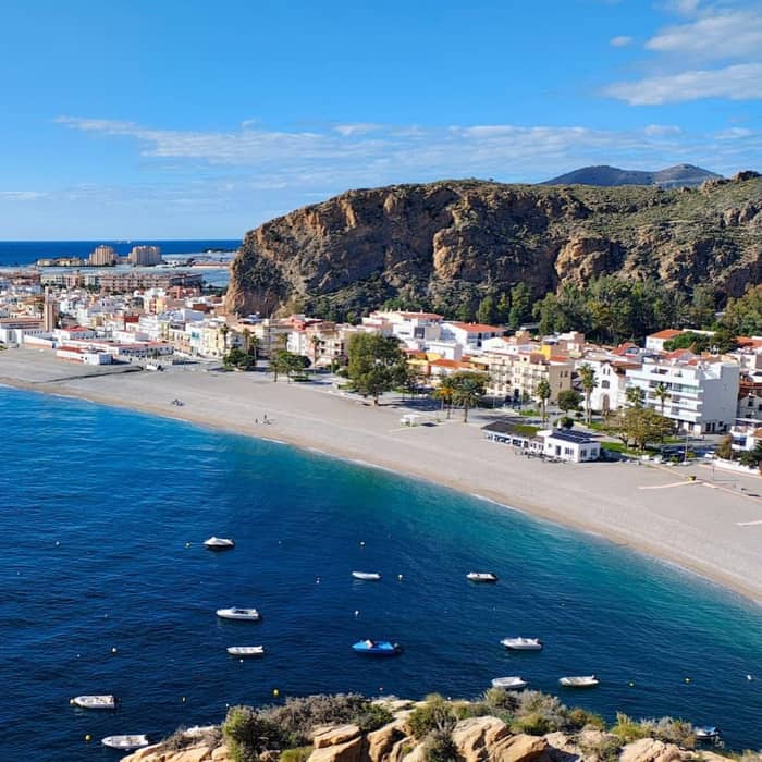 🌊 10 playas de Granada que tienes que conocer

¿Buscas calas escondidas, aguas cristalinas y playas