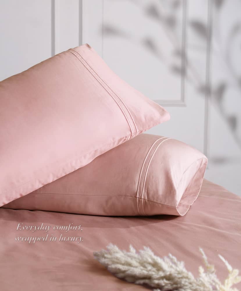 Soft tones. Timeless comfort. 🤍
Transform your bedroom with our Linea Luxe 400 TC Super King Bedsheet — crafted in 100% cotton for a smooth, breathable, and luxurious sleep experience.

Comes with 2 elegant embroidery pillow covers for that refined finishing touch. 🌸

🛏️ 400 Thread Count
🧵 100% Cotton Fabric
✨ Super King Size
🤍 Soft • Elegant • Premium

Available now on our website.

#LuxuryBedding #BedsheetLove #CottonBedsheets #BedroomAesthetic #HomeLinen