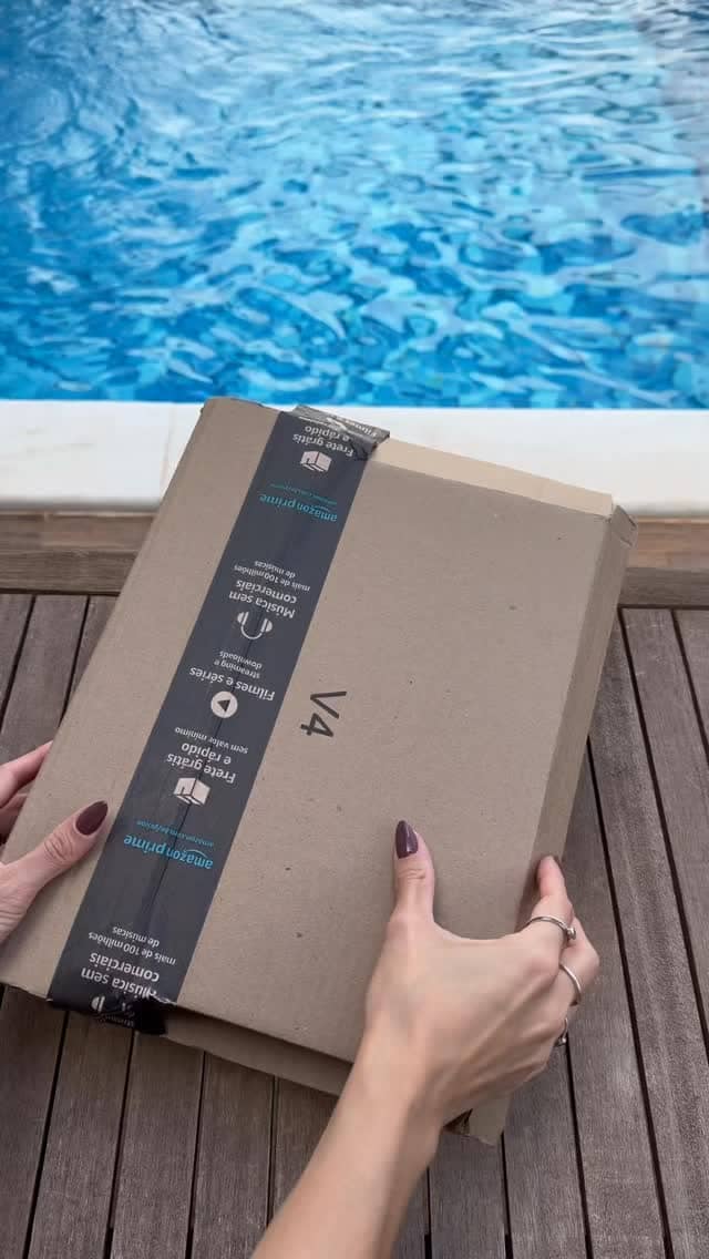 Kindle 11ª geração

comprei e já virou meu novo vício
gravei o unboxing pra mostrar 🖤