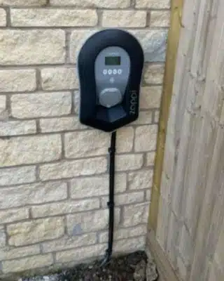 🔌⚡️ Take a look at a recent untethered EV Charger install by the NGRE Ltd Team 🔌⚡️

Charge into the future from the comfort of your home with the latest domestic EV Charger! Say goodbye to range anxiety and hello to convenience. We Provide a professional installation, that gives seamless charging, and gets you ready for any adventure. Get in touch today and join the electric revolution!

https://ngre.co.uk/solar-ev-charging/

 #EVCharger #ElectricVehicle #DomesticCharging 🚗💨✨