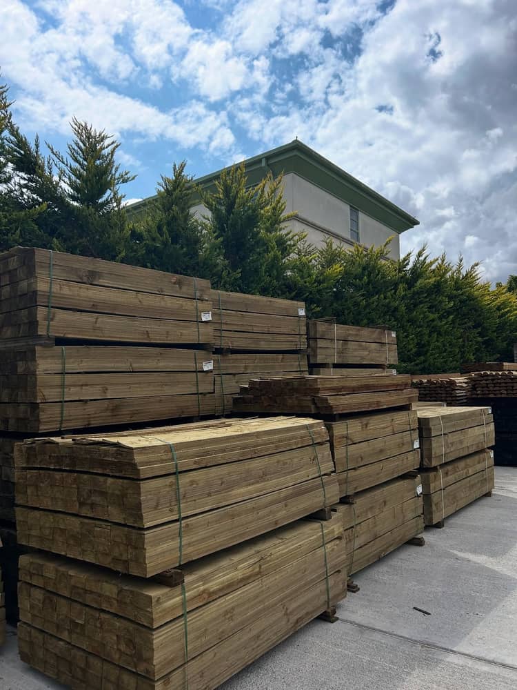 Due to popular demand and a busy summer, we have expanded our product range to make sure that you have the right materials for the job, every time. Same great prices, same great quality.Come and see us at Broadshires Fencing Supplies, Carterton. Or explore our full range of products on our website, link in bio! #ukfencing #fencingsupplies #broadshiresfencing #fencing #sawmill #gardenfence