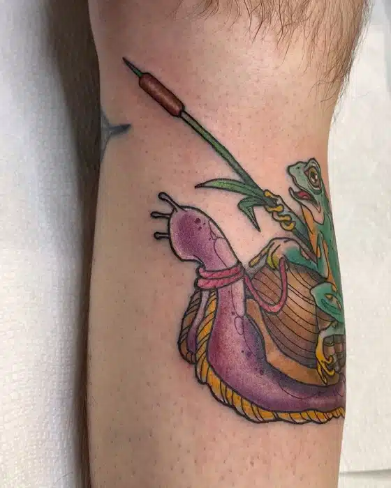 I had a great time making this jousting frog for Jerek. Thanks ,as always for the fun idea! 
#DM for booking 

#frog #frogtattoo #jousting #snail #snailtattoo #pdx #pnw #pdxtattoo