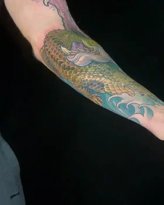 #crocodile vs #hippopotamus to start Eddie’s African wildlife sleeve! What a fun style on a great guy. Looking forward to adding to this :)