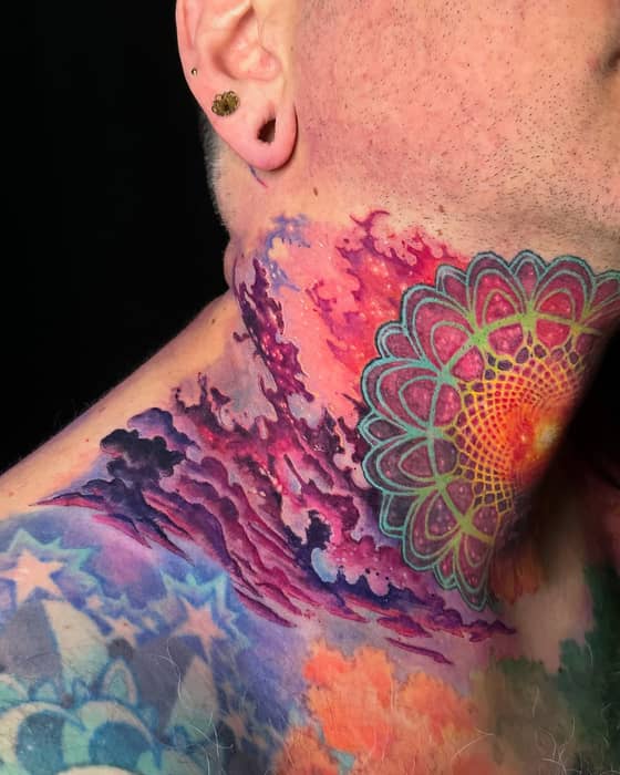 Freehand clouds/nebula on Rin’s neck meat! We’ll be adding a solar flare on the other side. Geometric sunflower is healed