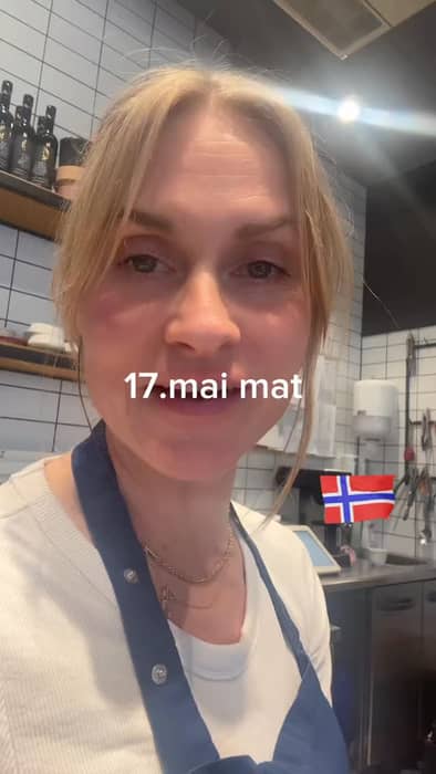 🇳🇴 Hva syntes du er gøy og godt å lage til 17.mai-buffeten? Dropp en kommentar 👇og fortell meg hvilken rett du vil se i vår disk 16.mai 🥰🌸