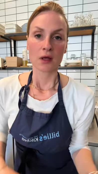 Morsom fredag i dag fordi jeg har laget tastingmeny til et brudepar!❤️ må sies jeg har jobbet i kassen og sendt ut cateringer også da🤸‍♀️ellers så hadde jeg vært en ganske treig kokk? 😳🫢