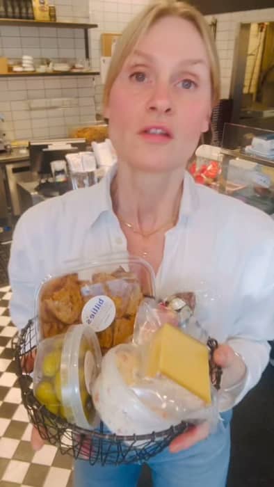 VinterferieDEAL! Den ultimate Afterski-kit’en for 4 pers til kr 499,- ❄️⛷️