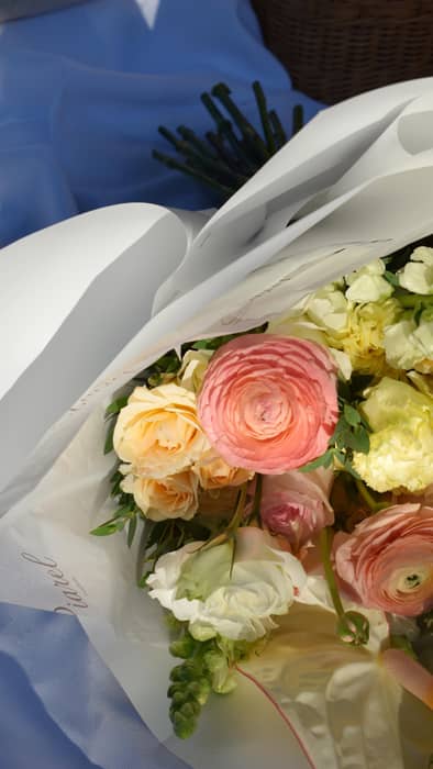 Hay abrazos que se quedan contigo para siempre 🤍
“Abrazo de mamá” — una de nuestras piezas más especiales para este 10 de mayo

Agenda abierta ✨
DM para pedidos