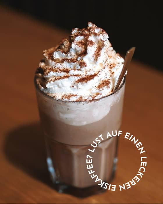 Bei diesen Temperaturen die einzig wahre Variante, seinen Kaffee zu genießen. 🥵☕

Probiert doch mal unseren Eiskaffee. Super lecker, macht wach und kühlt.  Auch To-Go erhältlich. 🙌

Derzeit bekommt ihr ihn hier:

✔️ Entenpfuhl, Koblenz
✔️ Altlöhrtor, Koblenz
✔️ NEUN ZEHN NEUN, Koblenz
✔️ Mülheim-Kärlich
✔️ Rhens
✔️ Polch
✔️ Marktplatz, Mayen
✔️ Glashaus, Andernach
✔️ Bendorf
✔️ Buchholz

Welcher Kaffeeliebhaber muss unseren Eiskaffee unbedingt probieren?
.
.
.
#eiskaffee #koblenz #koblenzcity #koblenzliebe #kaffeeliebhaber #kaffeeklatsch  #kaffeejunkie #kaffeepause #kaffeezeit #kaffeeliebe  #andernach #vallendar #mayen #neuwied #westerwald