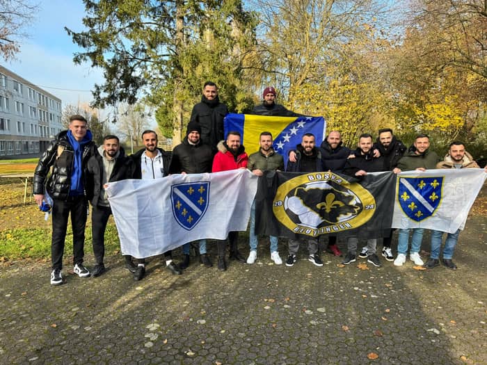 🌟 Novi početak, nova drugarstva! 🌟

Ponosno vam predstavljamo Bosna Reutlingen e.V., fudbalski klu