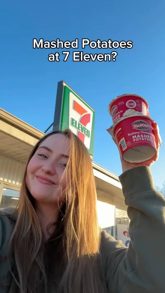 POV: you went into 7-Eleven for a quick snack and left with comfort food 🥔
Idahoan Mashed Potato C...
