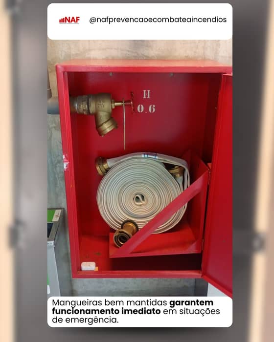 🚨 Sua mangueira de incêndio está pronta para uso?

A manutenção preventiva é o que garante que, na hora certa, o sistema funcione sem falhas. Vazamentos, desgaste ou falta de inspeção podem comprometer toda a segurança do ambiente.

✔️ Mais segurança
✔️ Equipamentos funcionando corretamente
✔️ Conformidade com as normas

Não espere dar problema para agir.

📲 Fale com a NAF e agende sua manutenção. Segurança não se adia.