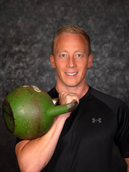 KETTLEBELL – 30 minuter på tisdagar med Linus kl. 06:30! 🤩
Endast några tillfällen återstår under hösten, så ta chansen medan den finns! 💥

Från och med vecka 45 får vi våra nya maskiner, vilket innebär att ingen gruppträning hålls längre i nedre våningen. Men oroa er inte – tisdagspassen med Linus fortsätter som vanligt, fast i form av ”vanlig” Tabata i övre salen. 💪

Kettlebell-passen är tillbaka igen vid årsskiftet, när vår nya sal står klar! 😍🙏 Stay tuned! 🌟