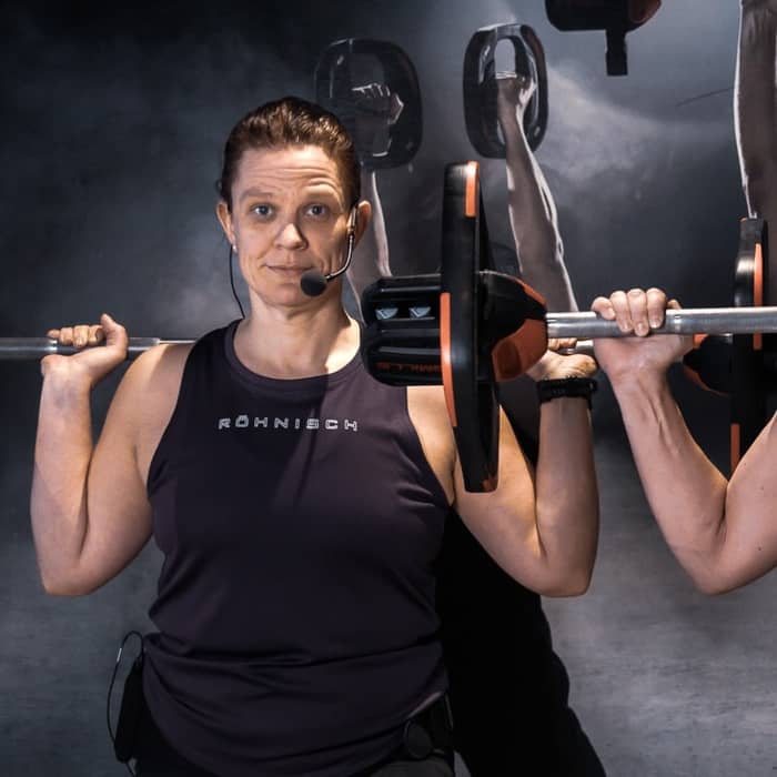 Ett nytt år betyder nya möjligheter 💪 Och vi vill hjälpa er att få en trygg och säker start i träningen.

Därför kör vi en efterfrågad teknikklass i BodyPump igen: 
🗓 Måndag 5/1
⏰ Kl. 18:10 - 18:40
👩‍🏫 Med Ia - utbildad fysioterapeut i bakgrunden 

Teknikklassen är ingen träningspass i sig, utan en lugn genomgång av teknik där instruktören visar, förklarar och hjälper er att hitta rätt. Strax därefter startar det riktiga Bodypump passet där du får implementera allt det du just lärt dig ☺️

Perfekt för dig som är ny eller vill fräscha upp tekniken 🤗🤍