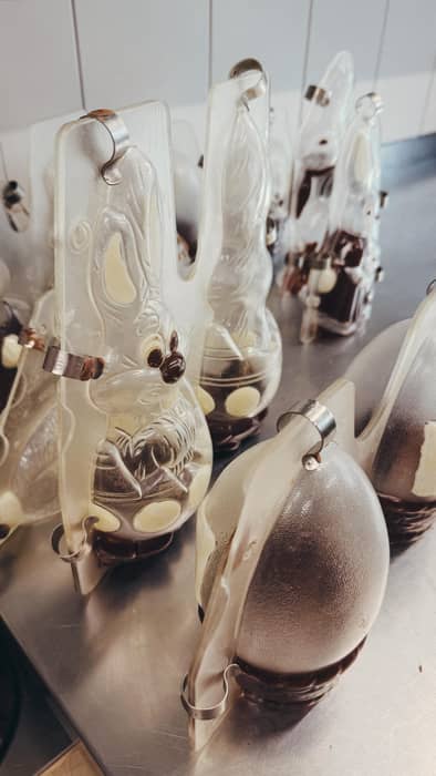 🐰🫟🖌️👩🏻‍🎨🍫