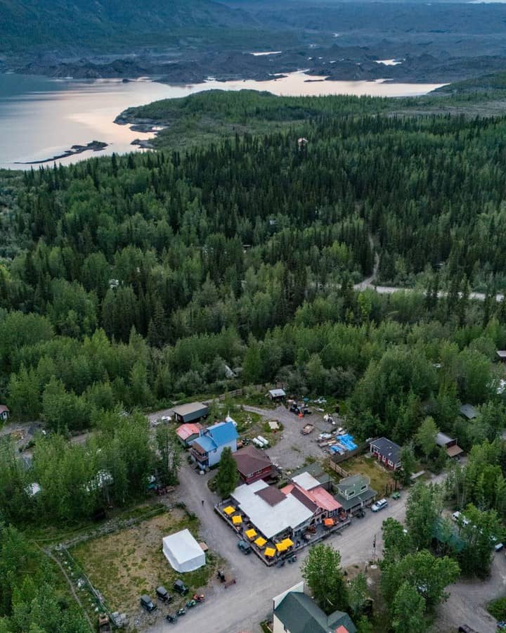 McCarthy Lodge Resort