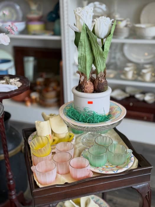 Easter is just a week away 🐇

Hop on over to Dishfunctional and find everything you need to set a beautiful spring table 🐣

The shop is full of fresh finds and ready for the holiday!

Dishfunctional
225 Lancaster Ave
Malvern, PA

Monday–Saturday 10–6
Sunday 11–3