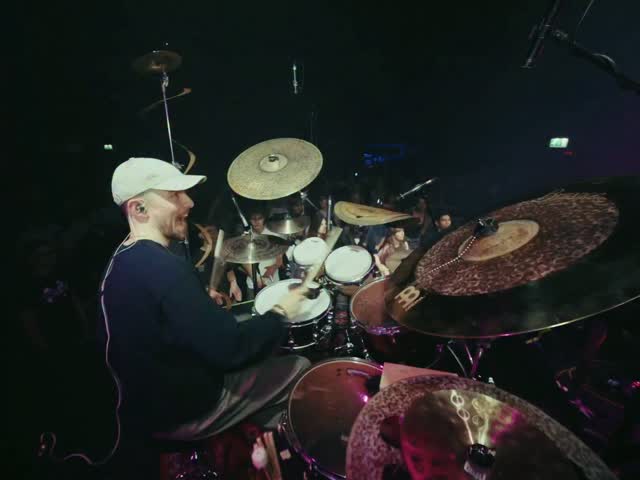 playing GO on euro tour

📹 - @terra__kin
