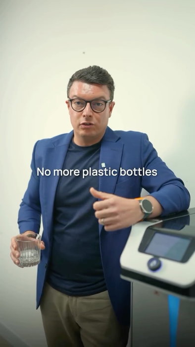 Plastic bottles shouldn’t be part of your daily routine. 🌍💧

With No More Bottles, you get clean, fi