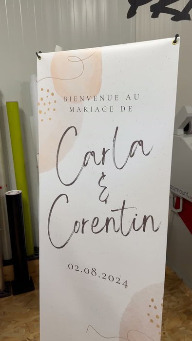 Le logo est dans la matière, pas posé dessus.

#imprimerie #print #signaletique #satisfying #flocage