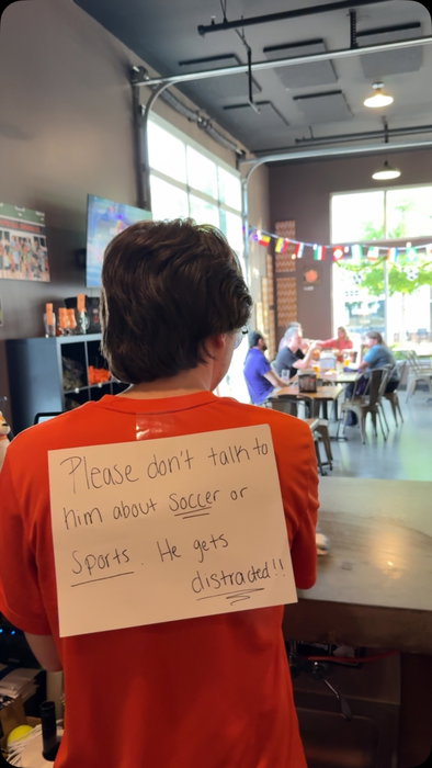 Please just let him work😩 

#clemsonsc #kitehillb...