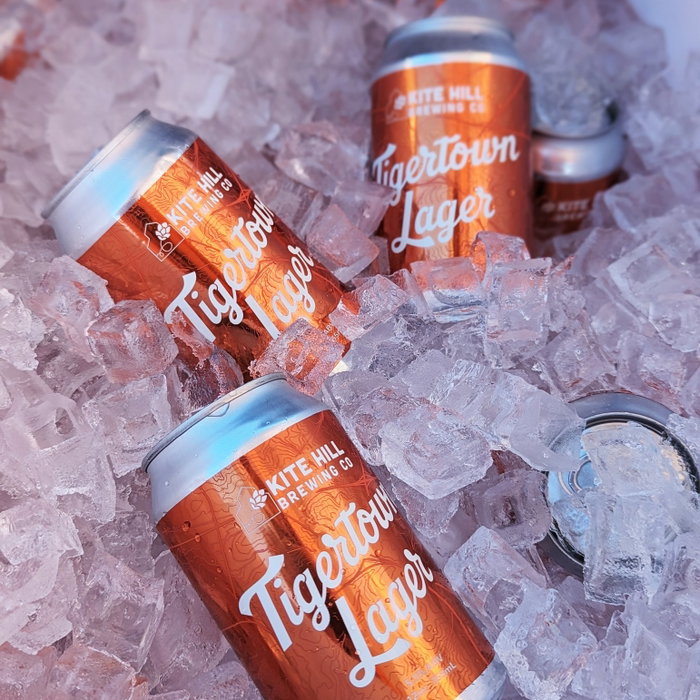 Tailgating Checklist:

✅ Cold, delicious craft bee...