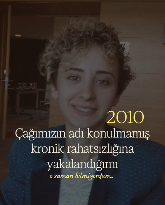 Günümüzün konuşulmayan rahatsızlığı..
Motoru yakmış olmak..
Çoğumuz farkında bile değiliz..
Kabul ediyoruz..
Dış etkenlerde yani dalgalarda suçu bulup ,geçmesini bekleyerek zaman geçiriyoruz..

Zaten o şöyle..
Zaten o böyle.. diyerek hayatı geçiriyoruz..

Eğer konfor alanım sandığın yerden çıkıp gerçekten kendi doğanı yani sörf tahtanı tanımaya..

(Ürkütücü ve zor görünüyor olabilir…
Ama hem kendi ve hem danışanlarımın deneyimimden biliyorum…
Dalganın geçmesini beklemek çok daha ürkütücü.
Çok daha yıpratıcı..
Ve çok daha bilinmez.)

💬 Ve sörf yapmaya hazırım diyorsan..
✅yorumlara ya da Dm'den HAZIRIM yaz.

Büşra E.
"Ne kadar uyusam da yorgun uyanırdım.
Şişkinlik ve kabızlık ilk çözülen şeydi.
Devamında zihinsel sakinlik, durabilmek ve yavaşlayabilmek en çarpıcı değişimlerdi."

Aylin A.
"Yapma halini bırakıp olma haline izin vermek sinir sistemimi çok dönüştürdü.
Kaygı, stres azaldı. Enerjim arttı, sakinleştim. Hayır demeyi öğrendim.."

Öykü A.
"Kabızlığım ve şişkinliğim düzeldi, kaygı seviyem azaldı. Sadece fiziksel ben değil ruhen de iyi olma halini önemsemeniz güvende hissettirdi."

Merve O.
"Şişkinlik, gaz, sindirim sorunları. Kısıtlamalar yerine bedenimin biricikliğini öğrenerek kendimle ve bedenimle daha yakından temasa geçme, durma ve sinyalleri alma halini keşfettim.
Şimdi 'yiyemem' demiyorum. 'Nasıl yiyebilirim' diyorum."

💬 Ve sörf yapmaya hazırım diyorsan..
✅yorumlara ya da Dm'den HAZIRIM yaz.

🌿 Doğana. Doğaya. Uyumlan.
