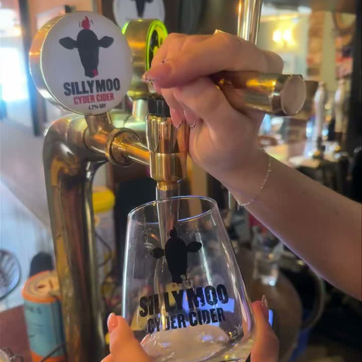 The weekend starts here! 🍻