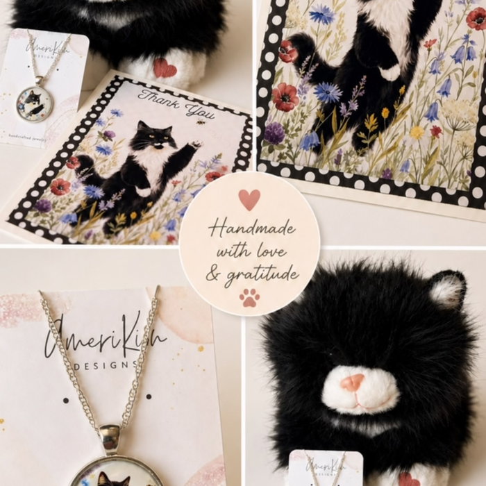 To the sweetest little neighbor girl who went door to door with Cristo's "Missing" flyer in effort to help bring our beloved furbaby home, THANK YOU! This is the least I can do to help the darling girl how much we appreciate her efforts and her heart. I got my creative mind going and made my favor cabochon to date, even surpassing my Snowy Owl!! The world needs more sweet souls like our little neighbor. Our family is forever grateful and so is Cristo who is safe and sound at home.
