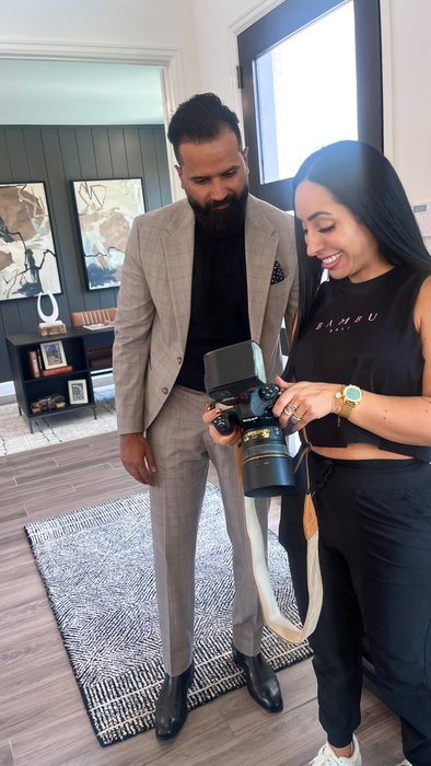 Recent #behindthescenes with @shawn.shakir 📸

#agentmarketingdesk #kwsignature 