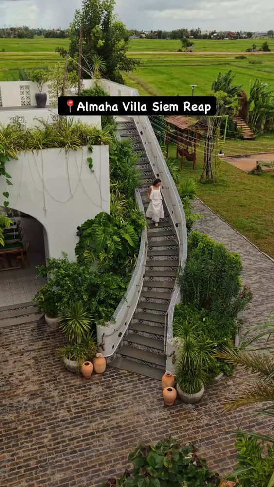 Finding my peace in the heart of Siem Reap 🌿✨
📍Almaha Villa Siem Reap