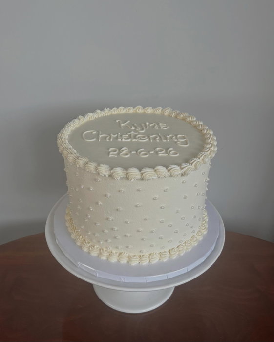 Classic simplicity for Kym’s Christening cake