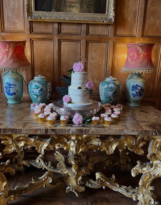 Congratulations to Rebecca and Nathan, married today @arleyhallweddings 🍾🥂
#arleyhallandgardens #