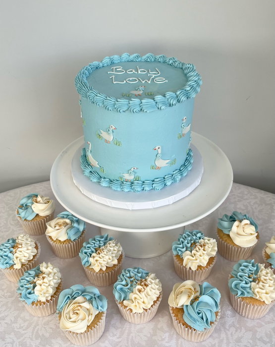 Pretty Baby Shower cake and cupcakes from the weekend 🩵🤍🩵🤍