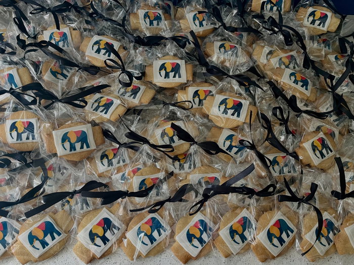 90 wrapped biscuits for a local business wellbeing day 🐘