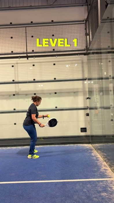 Exercise for control in padel. 😎