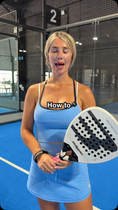 How to serve in #padel ⚡️