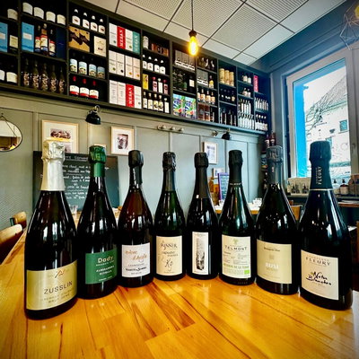 🎄 découvrez notre sélection de fines bulles en cave ! 🍾

Pour sublimer vos repas ou vos cadeaux, n