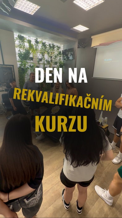 💈 Jak vypadá den na rekvalifikačním kurzu? ✂️
Nejde jen o stříhání. Každý den