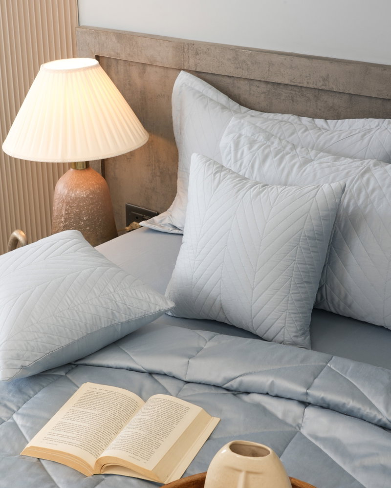 "One comforter. Six elegant shades. Which one matches your bedroom? 🤍✨"

✨ Which shade is your favourite? Tell us in the comments!

📩 DM us to know the pricing, available sizes, colour options, and how to place your order.

🛍️ Elevate your bedroom with comfort that looks as beautiful as it feels.

#HouseOfOwlet #MutedComforter #LuxuryBedding #ComforterSet #BedroomDecor #HomeDecor #BedroomGoals #CozyHome #PremiumBedding #MinimalLuxury #NeutralDecor #QuiltedComforter #HomeInspiration #SleepInStyle #becauseyoursleepmatters #bedroominterior