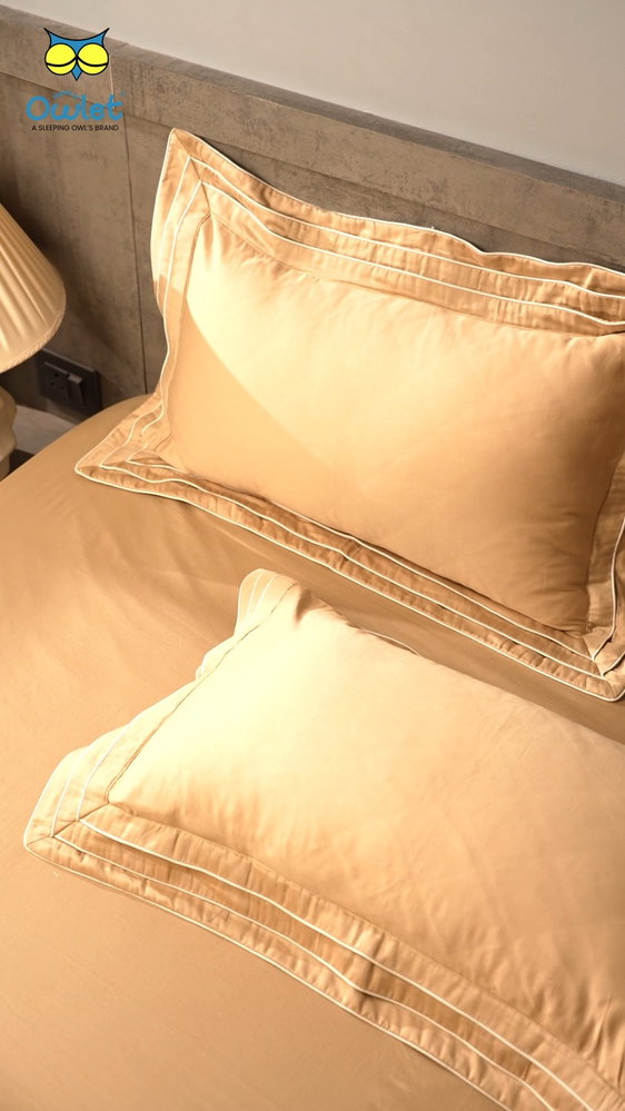 Simple. Sophisticated. Timeless. 🤎

Meet our Noir Border 300 TC Bedsheet — crafted for those who love understated elegance.

Sleep beautifully. Wake up refreshed. 

300 TC | Premium Comfort | Elegant Finish

DM us for pricing & details. 📩

300 TC bedsheet, premium bedsheet, cotton bedsheet, luxury bedding, elegant bedsheet, bedroom decor, soft bedding, 

#HouseOfOwlet #Bedsheet #300TC #PremiumBedding #LuxuryBedding #CottonBedsheet #BedroomDecor #homedecorlovers #BeddingCollection #ElegantInteriors #BedroomStyle #ComfortAndStyle #SleepInStyle