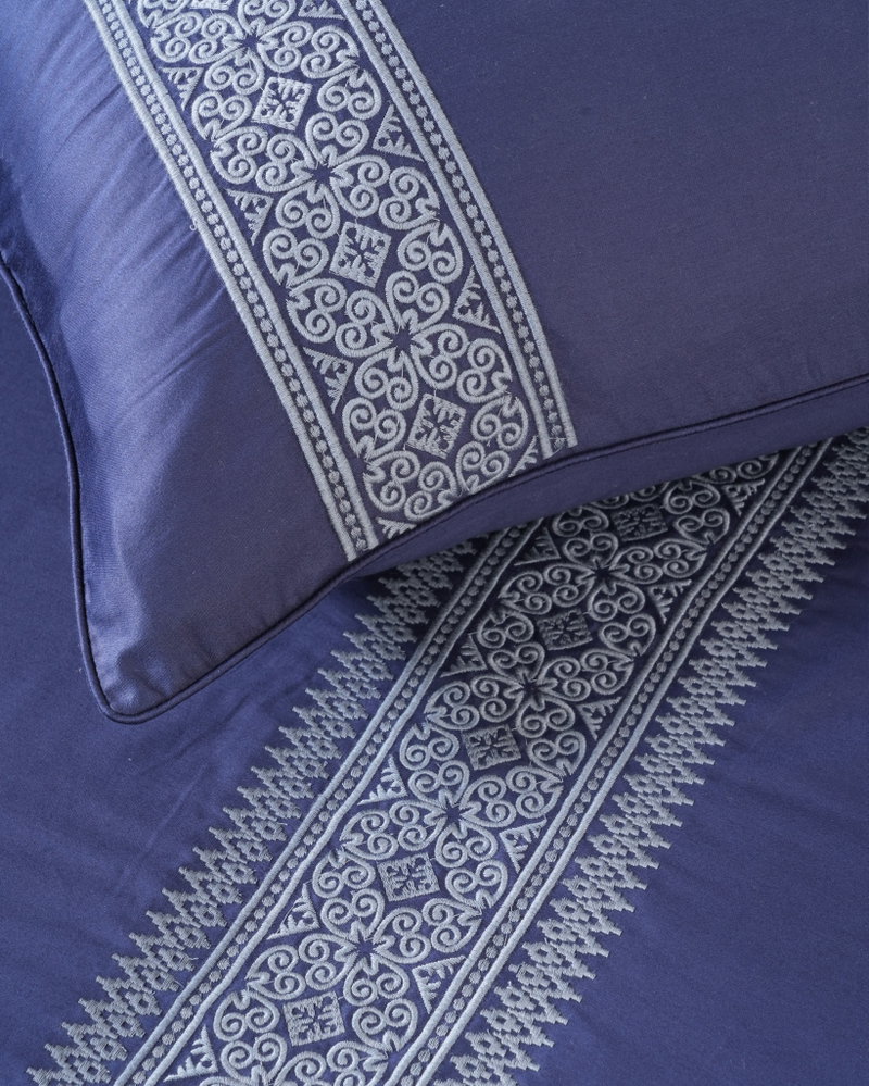 Sophisticated & Elegant: Where intricate detail meets total tranquility!✨💙
Elevate your bedroom aesthetics with our 400TC bedsheet set, designed with elaborate, fine embroidery for those who appreciate understated luxury. Soft smooth to the touch, crafted to give you the restful sleep you deserve.

✨ Premium craft & rich color tone
✨ Ultra-soft, breathable fabric for deep sleep
✨ Designed for elegant, timeless spaces

#HouseOfOwlet #SleepingOwlsdiaries #LuxuryBedding #EmbroideredBedsheets #Bedding #BedsheetManufacturer #BedroomDecor #HomeSanctuary #PremiumBedding #InteriorAesthetics #GoodNightSleep