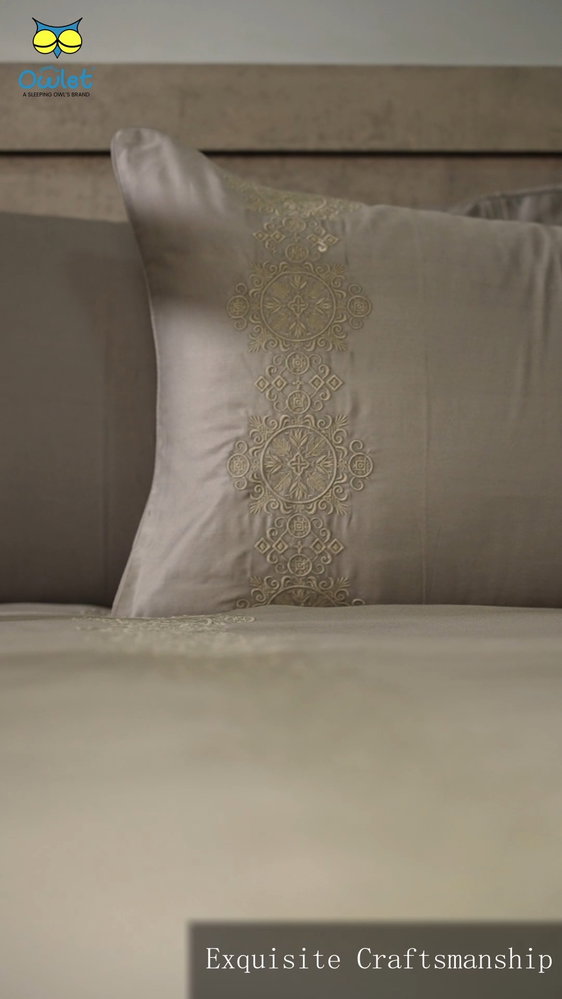 Timeless design. Effortless comfort. 🤍

Sovereign Grace 400TC — where premium cotton meets exquisite craftsmanship.

Made for bedrooms that speak softly, but make a statement.

#HouseOfOwlet #400TC #LuxuryBedsheets #CottonBedding #PremiumBedsheet #BedroomStyling #ElegantHome #LuxuryInteriors #BeddingCollection #sleepingowlsdiaries