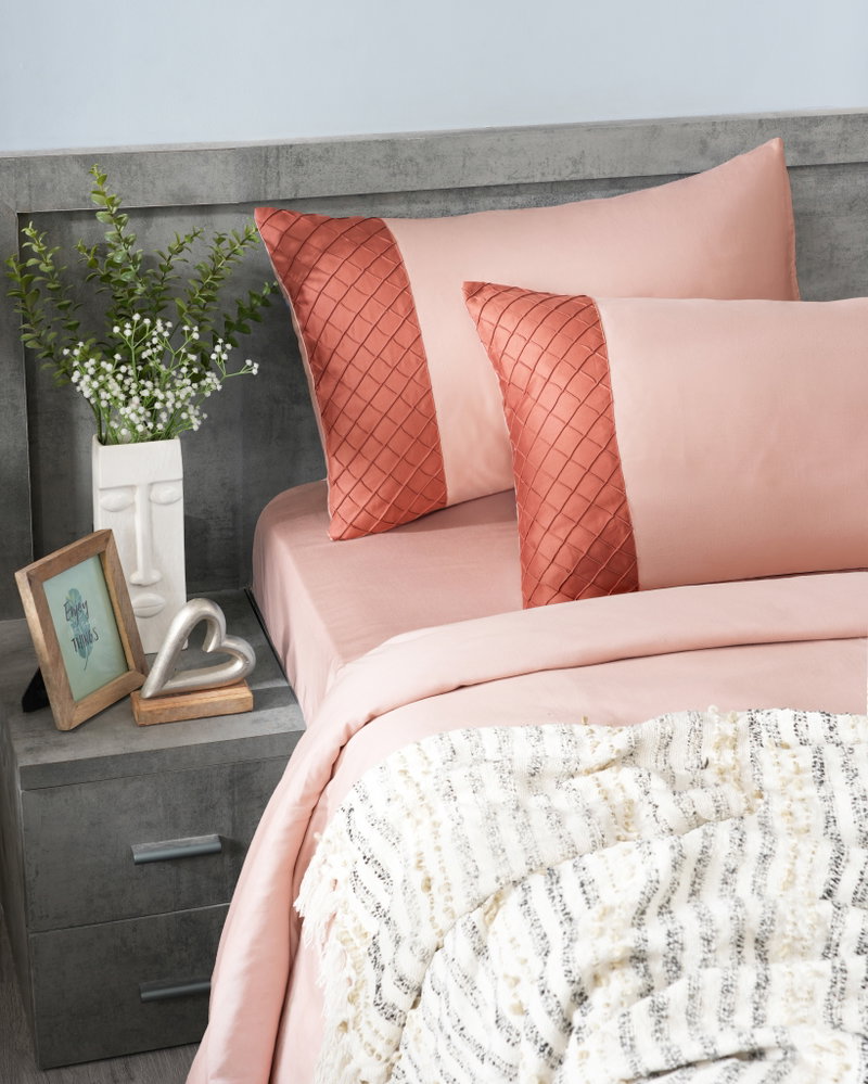 Soft tones. Luxurious details. Timeless comfort. 🌸🤍

Transform your bedroom into a serene retreat with our premium cotton bedding set, featuring elegant designer pillow covers and a soothing shade that blends effortlessly with every décor. Designed for everyday comfort and a refined look, it's the perfect balance of style and softness.

🛏️ Premium Quality
🌿 Soft, Breathable & Comfortable
✨ Elegant Designer Pillow Covers
🏡 Perfect for Modern Homes

💌 Visit www.houseofowlet.in to learn more and place your order.

#SleepingOwls #HomeDecor #LuxuryBedding #CottonBedsheet #BedroomGoals #BedroomDecor #PremiumBedsheets #BedLinen #QuiltedPillow #HomeStyling #InteriorInspiration #MinimalBedroom #ModernHome #ElegantLiving #ComfortRedefined #CozyHome #SoftBedding #LuxuryLiving #IndianHomes #SleepInStyle

Premium cotton bedsheet, luxury bedsheet, elegant bedroom décor, breathable cotton bedding, soft bed linen, premium home furnishing, king size bedsheet, bedroom makeover, modern bedding set, luxury home essentials, comfortable bedding, minimalist bedroom décor, premium bed linen.