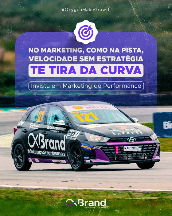 Arte da OX Brand Marketing de Performance com uma fotografia de um carro de corrida patrocinado pela empresa em uma pista de automobilismo. Sobre a im