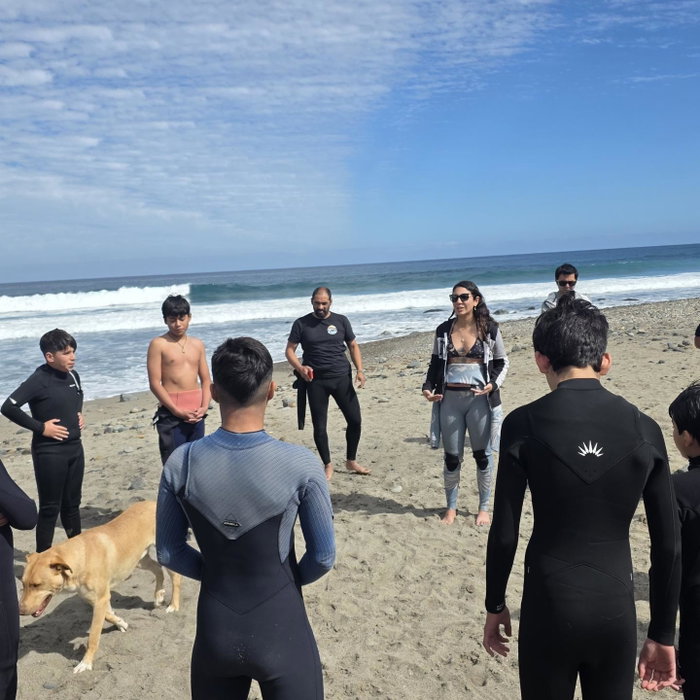 Sesión de sonoterapia y Mindfullnes para menores de la escuela de bodyboards portofino, III región. En esta sesión se ab