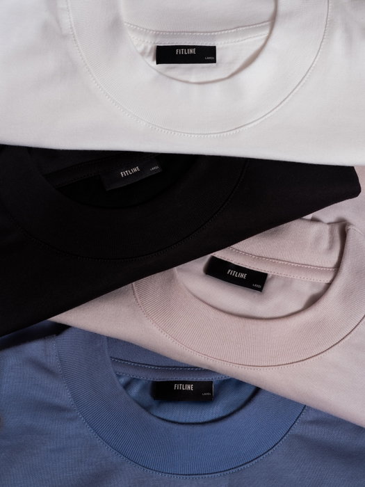 A closer look at the perfect tee. Built with an elite that instantly defuses sweat.

Lay it up. Level it up 🔥